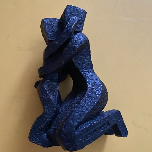 Collection Piece Friendship Loving Arms #33002 Sculpture Hand Made Cubist Metal - Picture 1 of 8